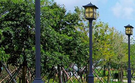 太阳能伊州庭院灯价格为何差三倍？关键看这几点